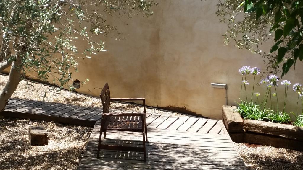 Smadar Inn Zikhron Ya'akov Esterno foto